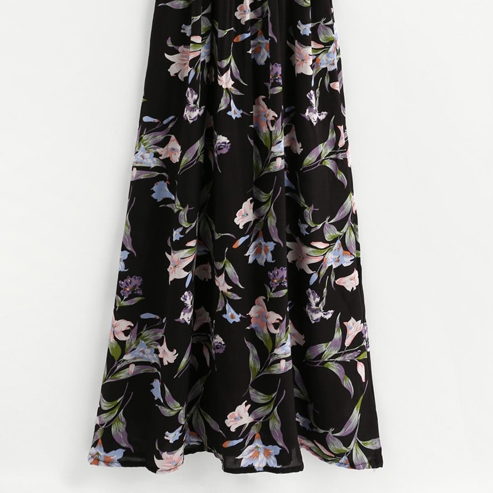 🆕🌹black floral Cami maxi dress - Picture 2 of 5